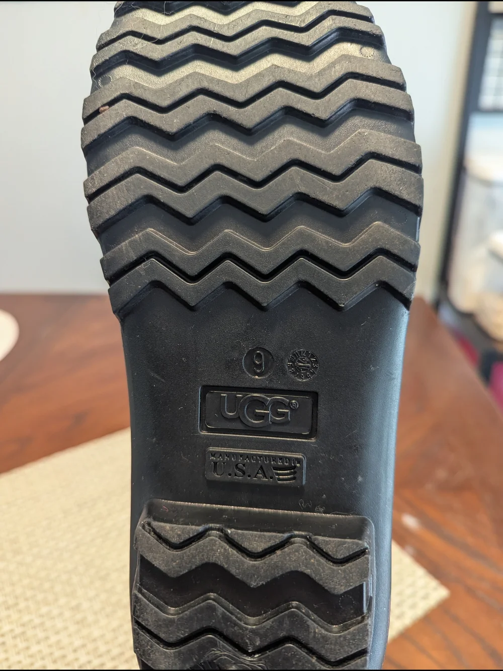 UGG Women's Navy Blue Patterned Rain Boots. Size 9.